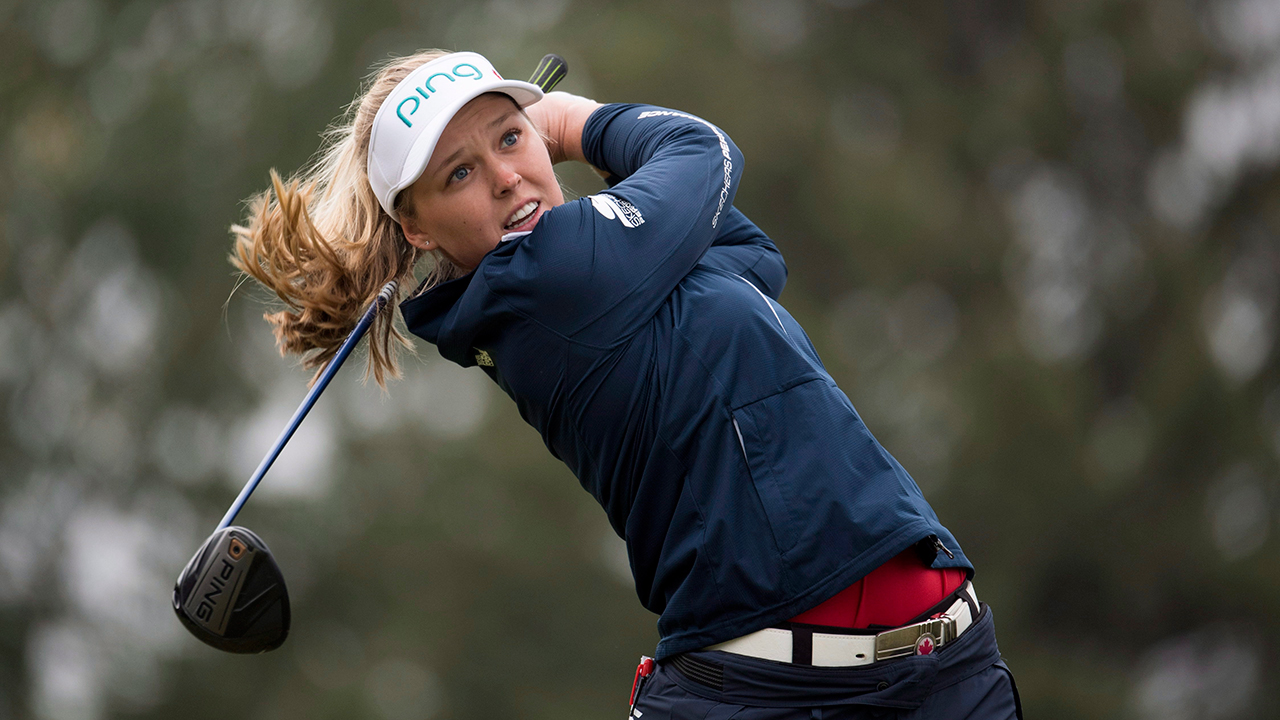 brooke-henderson-hits-tee-shot-at-cp-womens-open