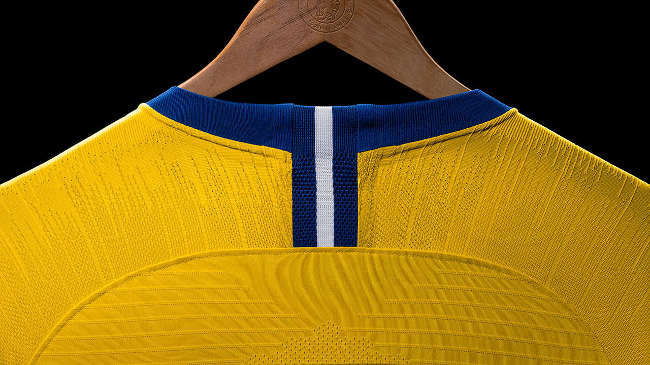 Five best English Premier League uniforms of 201819