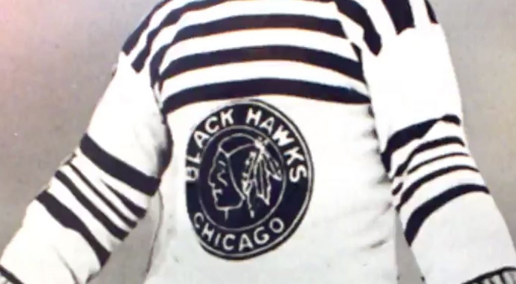 retro blackhawks jersey