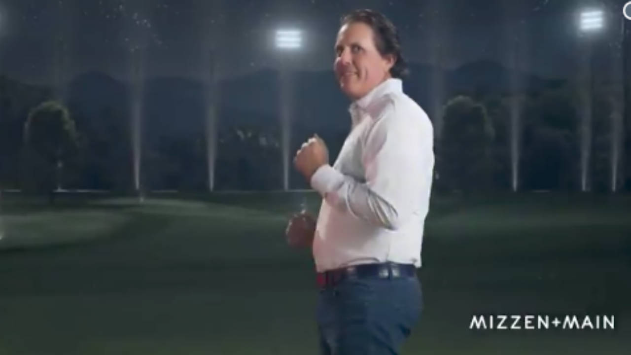 phil-mickelson-dance