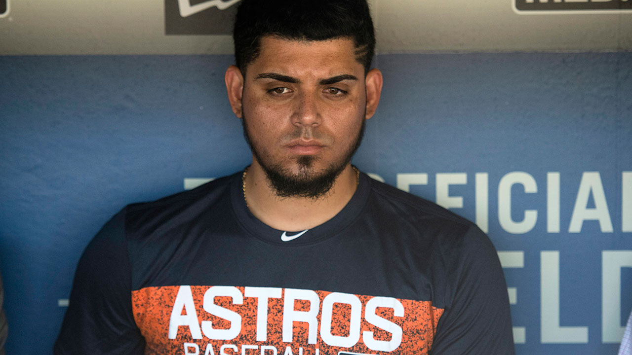 roberto_osuna_sits_in_the_dugout