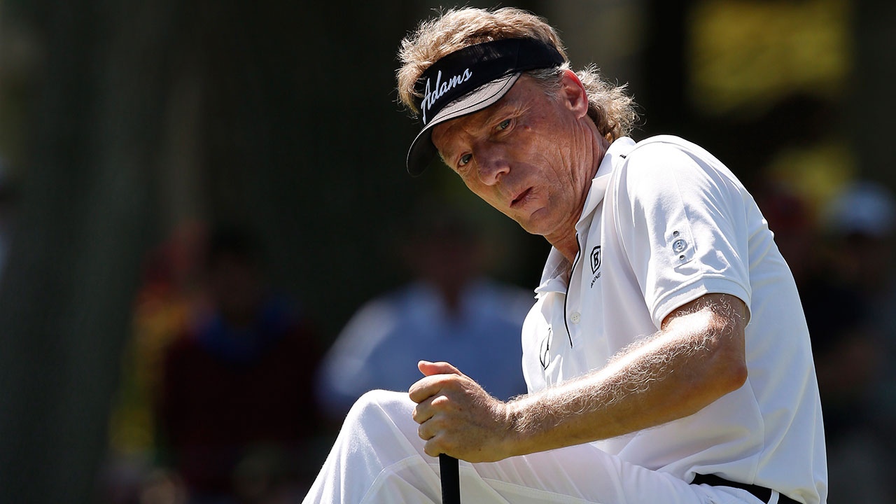 Golf-PGA-Bernard-Langer-reacts-to-shot