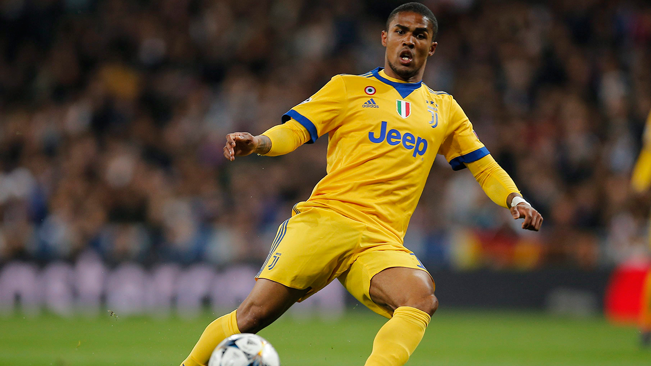 juventus-winger-douglas-costa