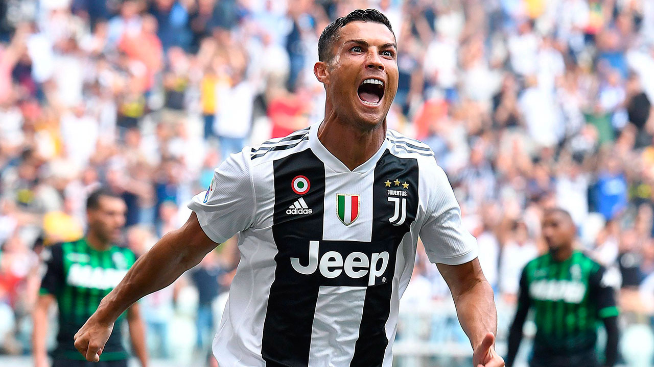 Cristiano Ronaldo tem novo time…no FIFA20. Juventus agora é do PES