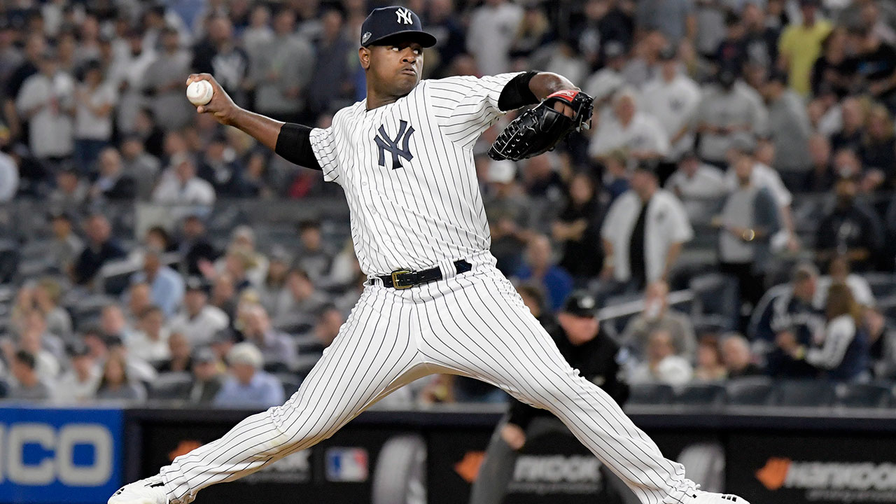 MLB-baseball-Yankees-Severino-pitching