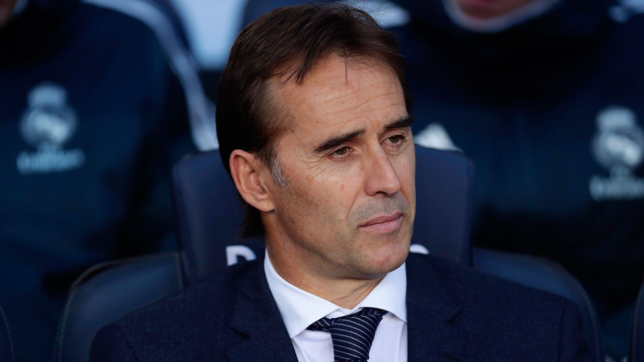 julen_lopetegui_at_a_match