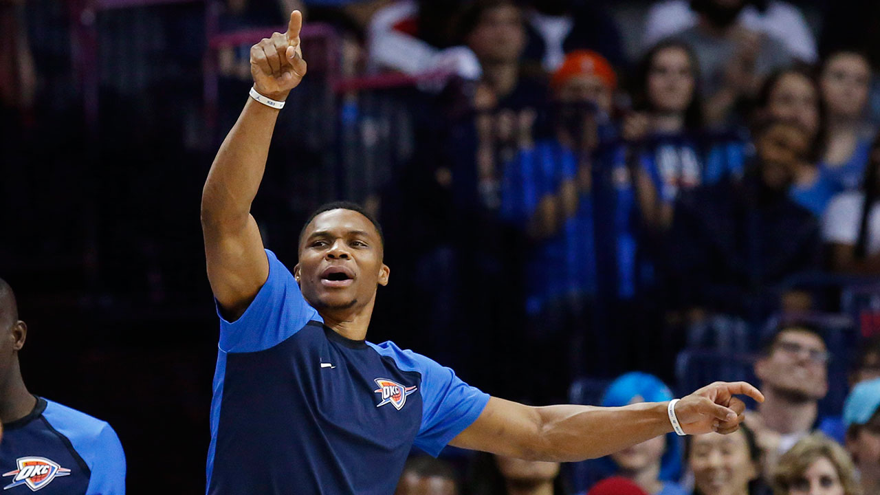 russell_westbrook_gestures_from_the_bench