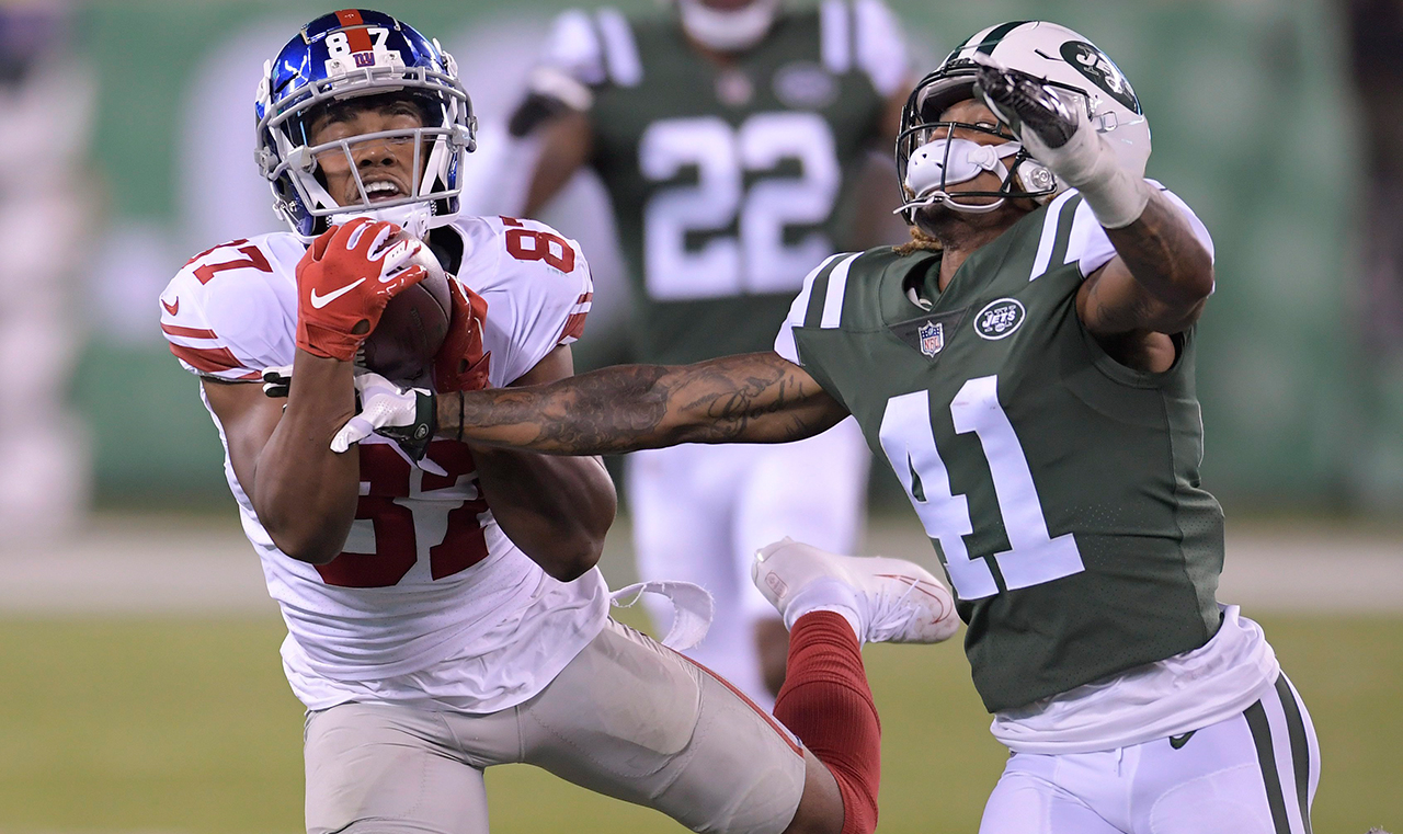 sterling-shepard-makes-catch-against-buster-skrine