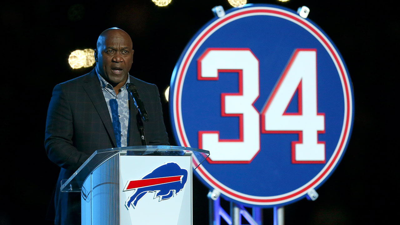 thurman_thomas_gives_his_hall_of_fame_speech