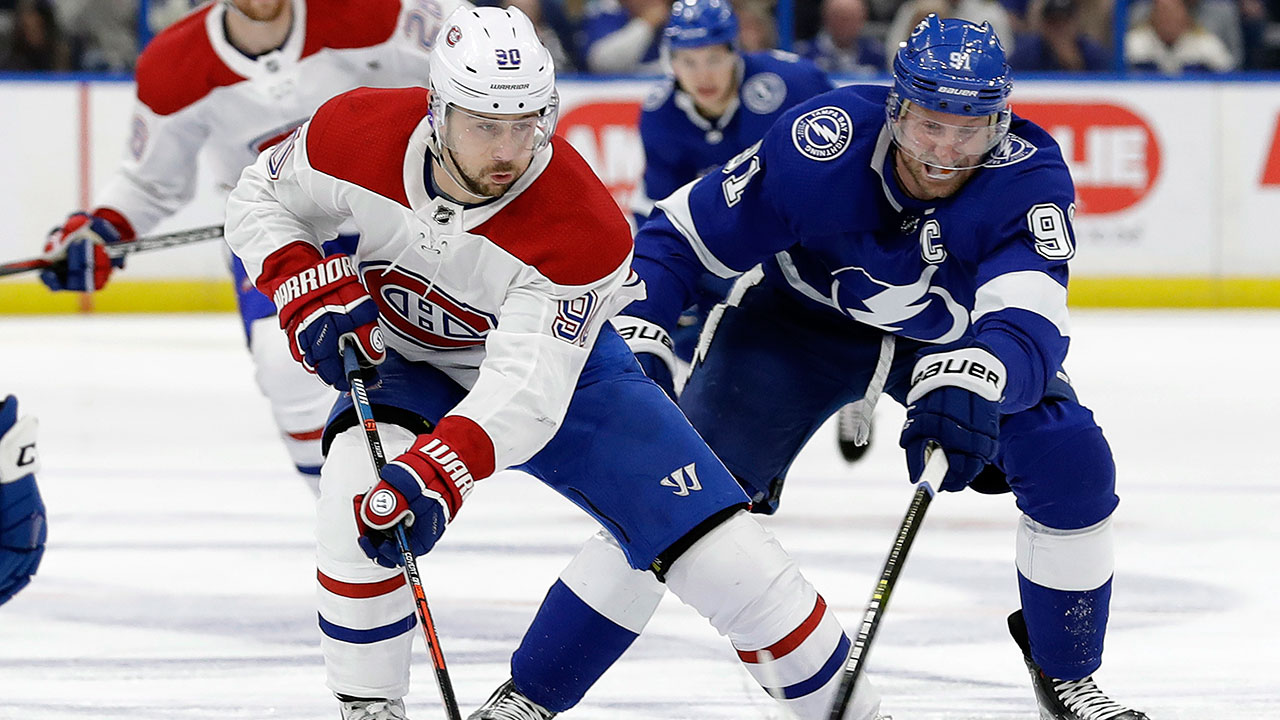 NHL-Canadiens-Tatar-skates-past-Lightning-Stamkos