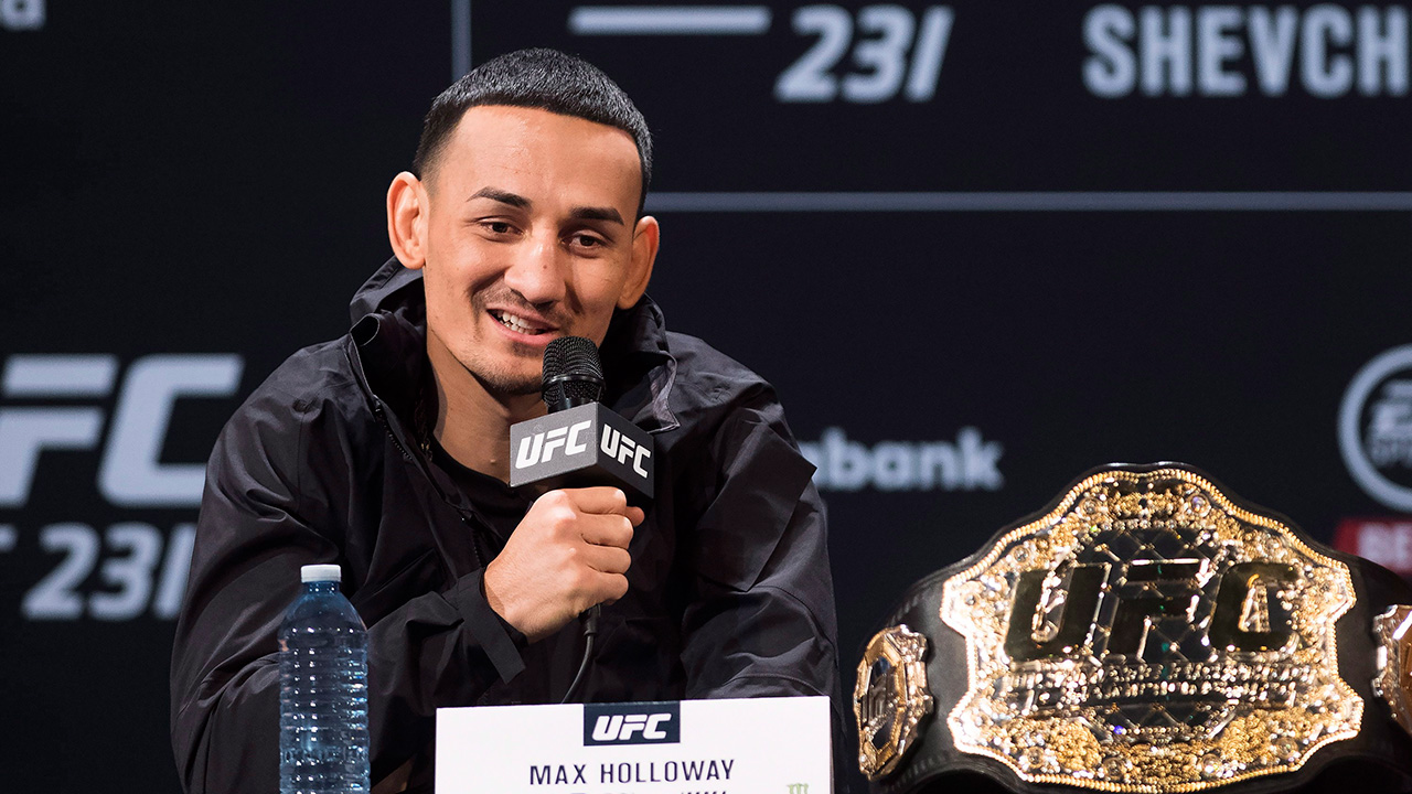 UFC-champion-Max-Holloway-speaks-at-press-conference
