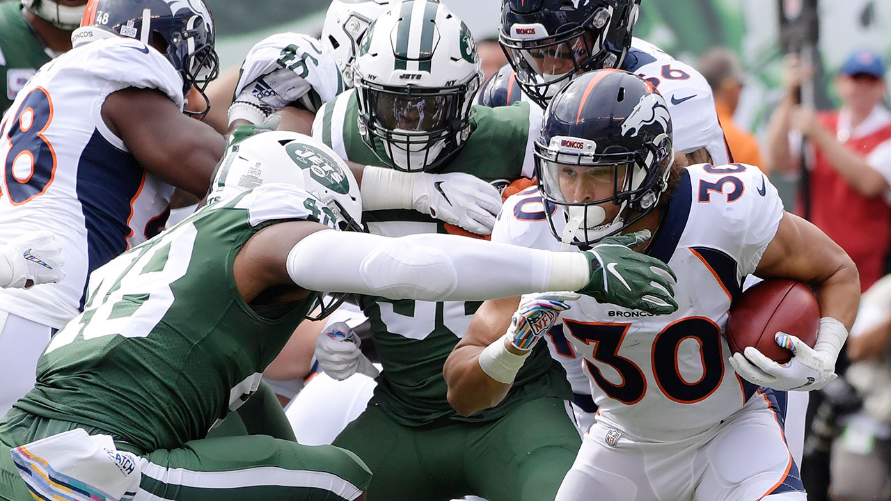 jonotthan-harrison-makes-a-tackle