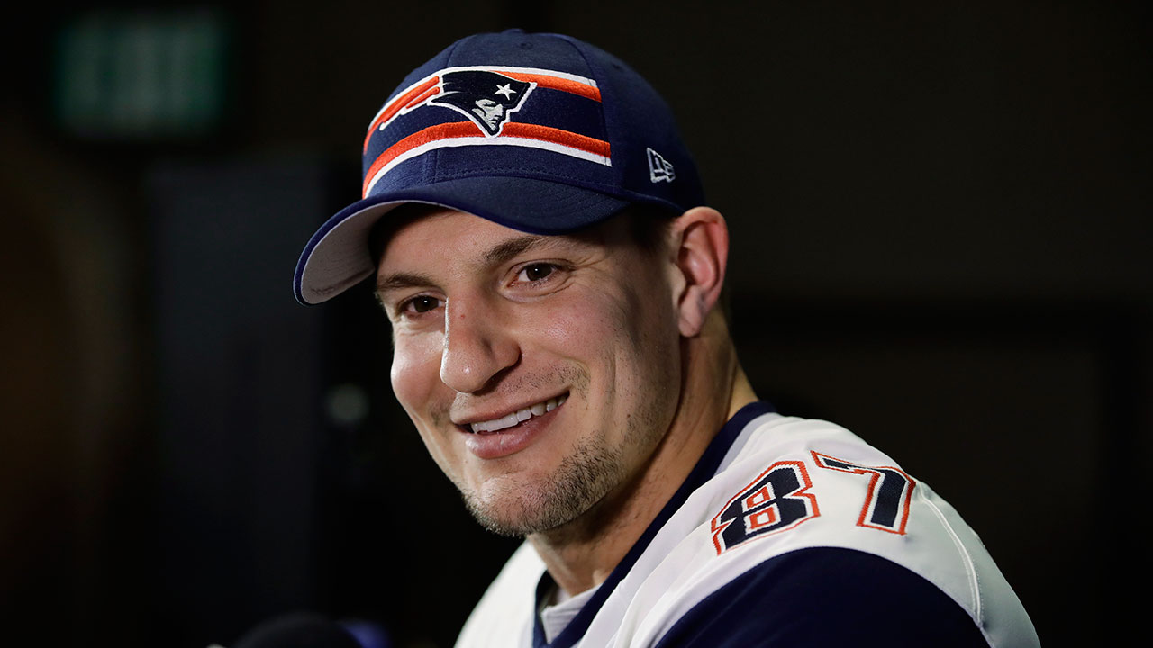 NFL-Patriots-Gronkowski-speaks-to-media