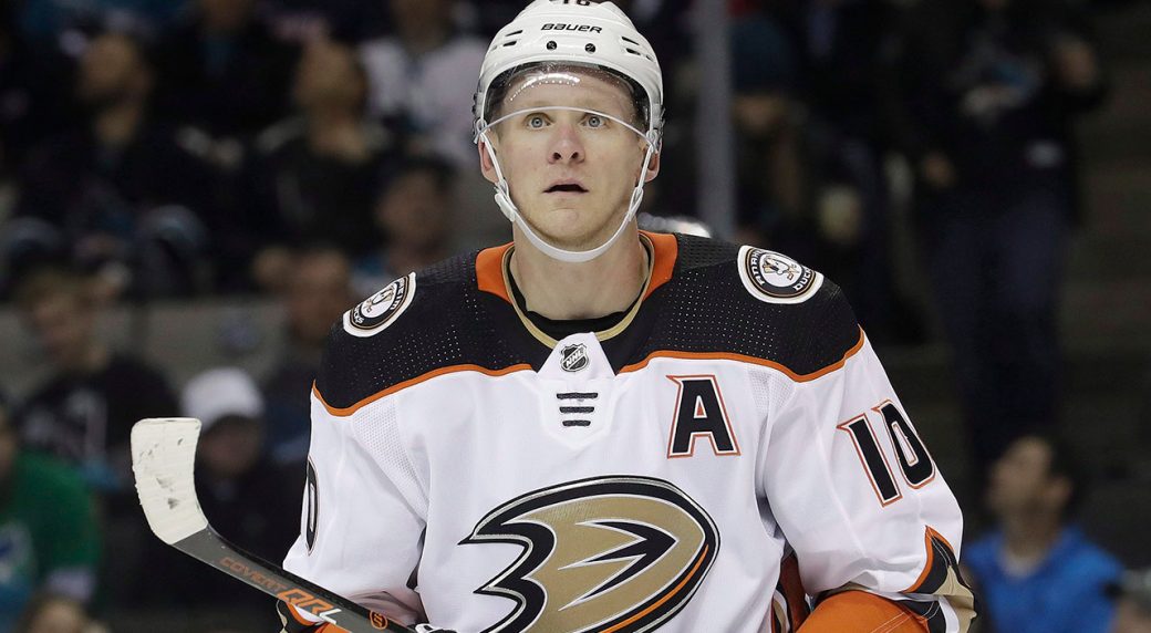 Corey Perry to make Stars debut vs 