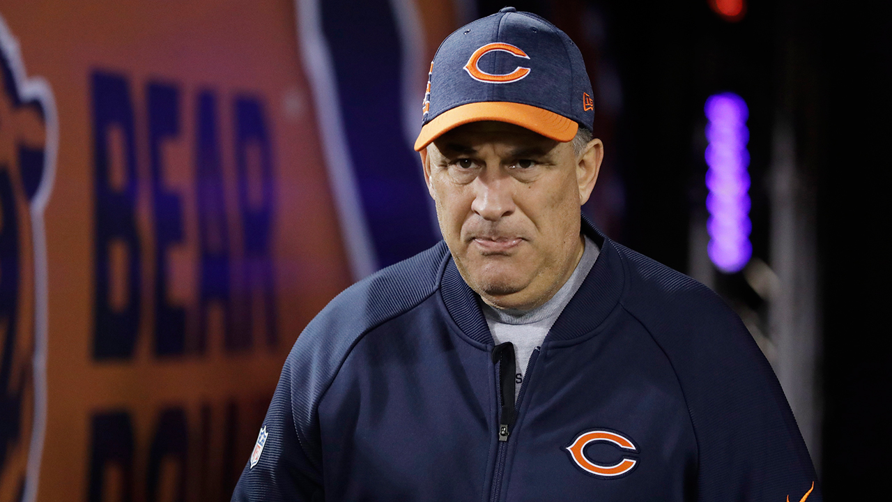 bear-defensive-coordinator-vic-fangio