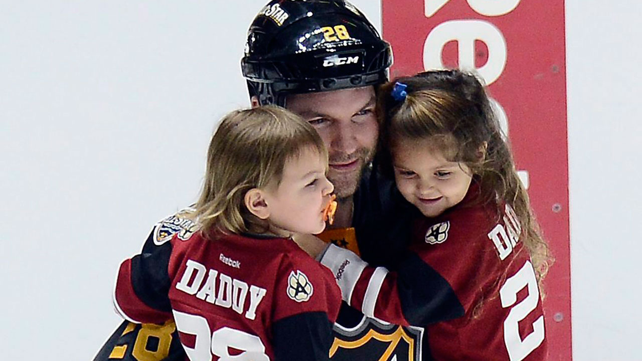 Ex-NHLer John Scott on frozen lake accident: 'I'm 