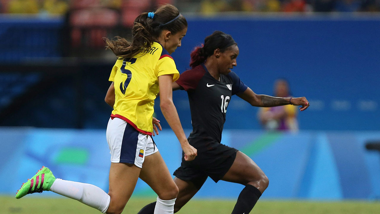 Female-Soccer-Players-Denounce-Discrimination