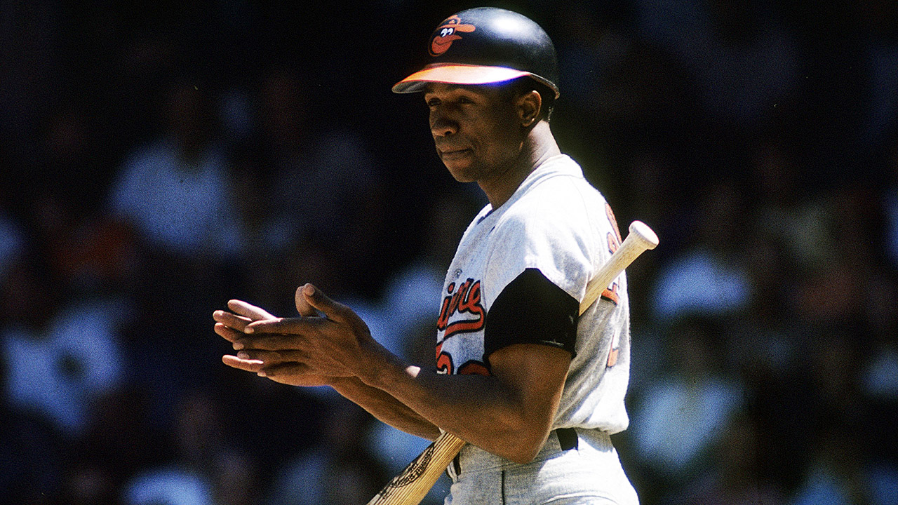 Frank Robinson, first black manager in MLB, dead at 83