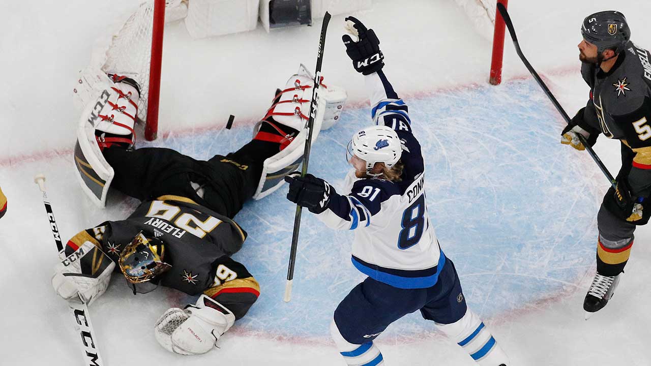 Laine scores 2 goals, snaps skid as Jets beat Gold