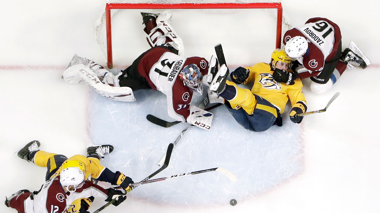 Grubauer gets 1st shutout of season as Avalanche b