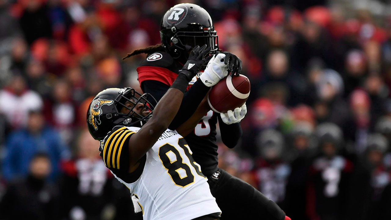 redblacks-rico-murray-defends-pass-to-tiger-cats-receiver
