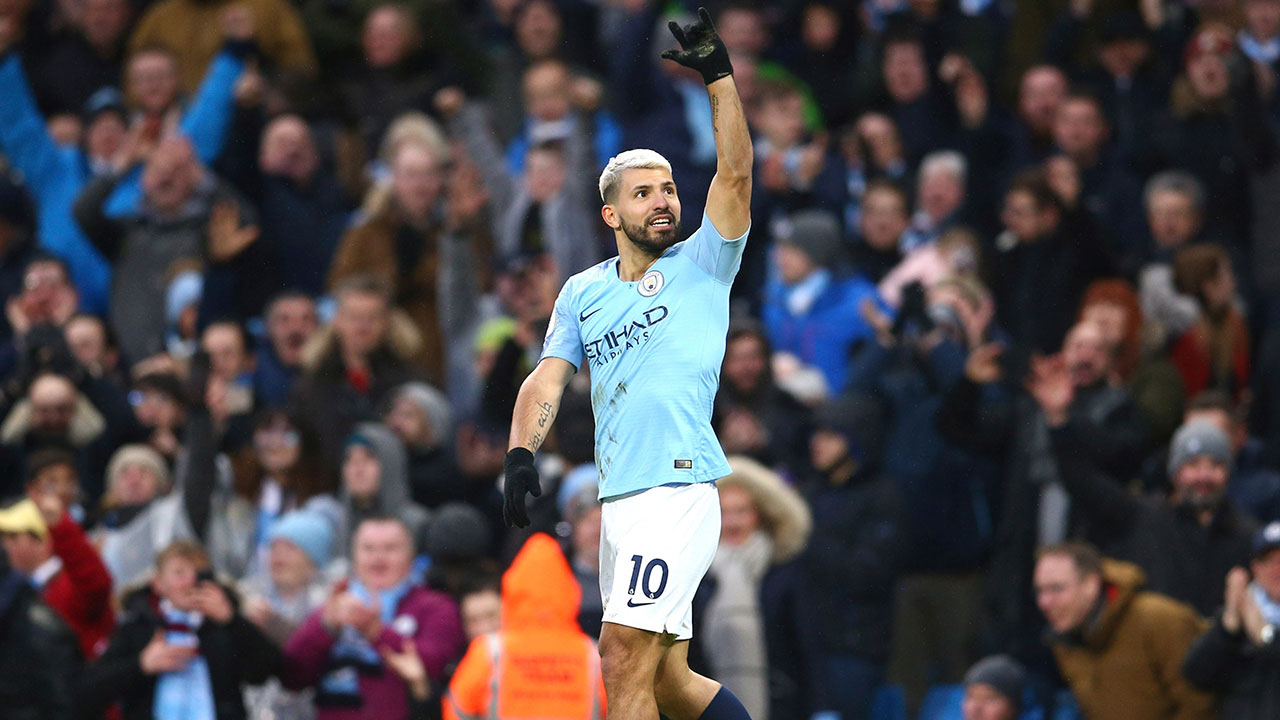 sergio-aguero-celebrates-scoring-a-goal