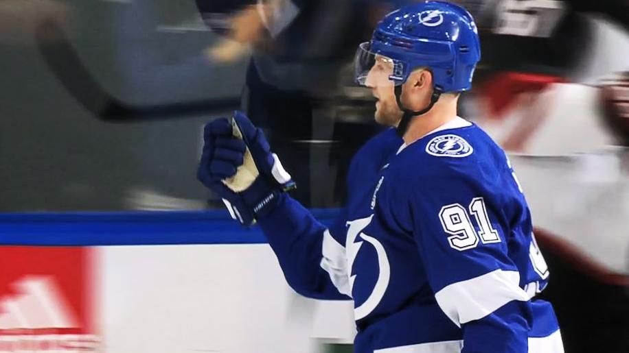 Steven Stamkos breaks record for most goals scored