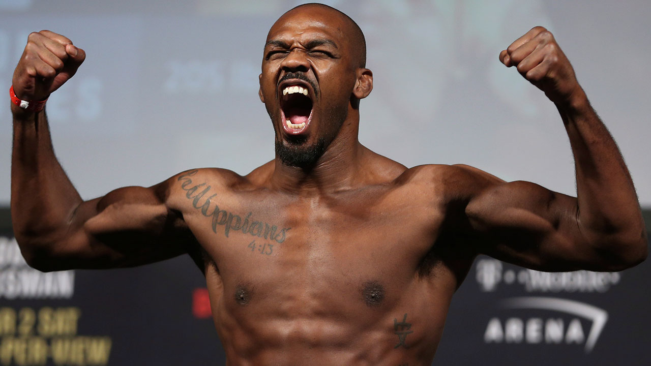 jon-jones-screams-during-ufc-weigh-ins
