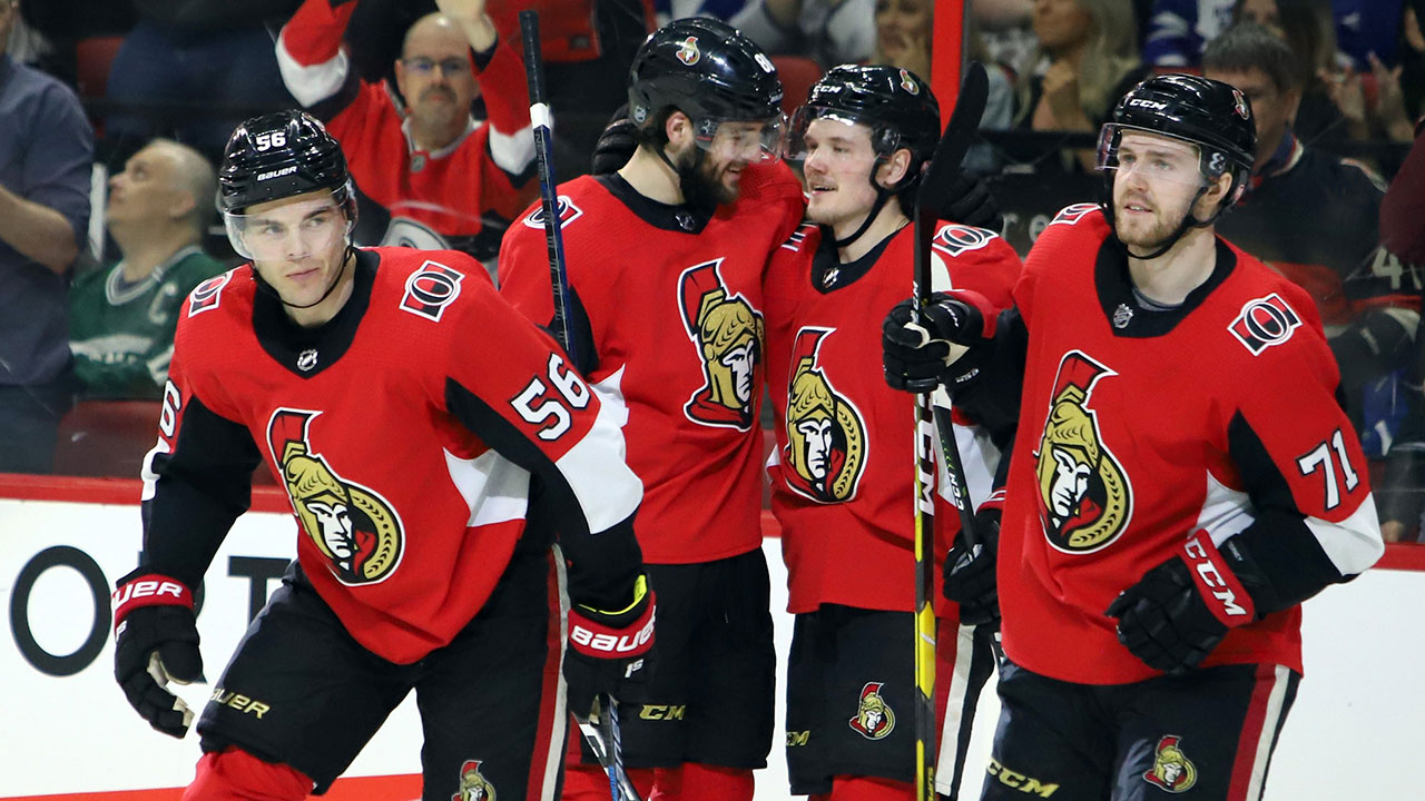 Paajarvi scores twice, last-place Senators upset M