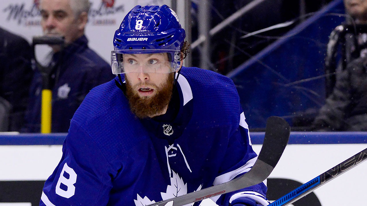 Leafs' lose Muzzin with an apparent lower body injury