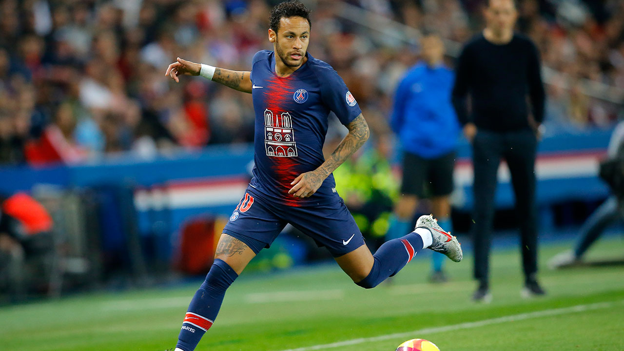 Neymar appears to aim punch at fan goading him after defeat