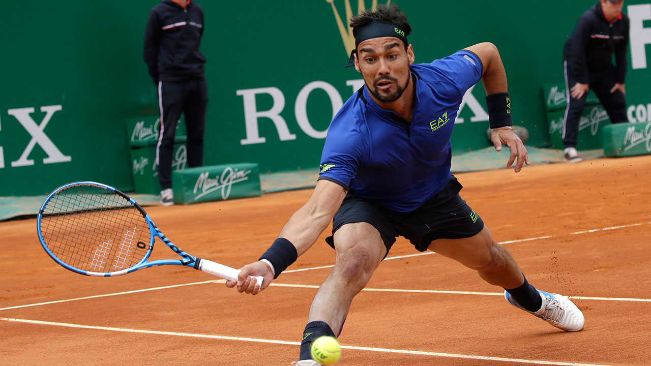 Tennis-Fognini-returns-ball-at-Monte-Carlo-Masters