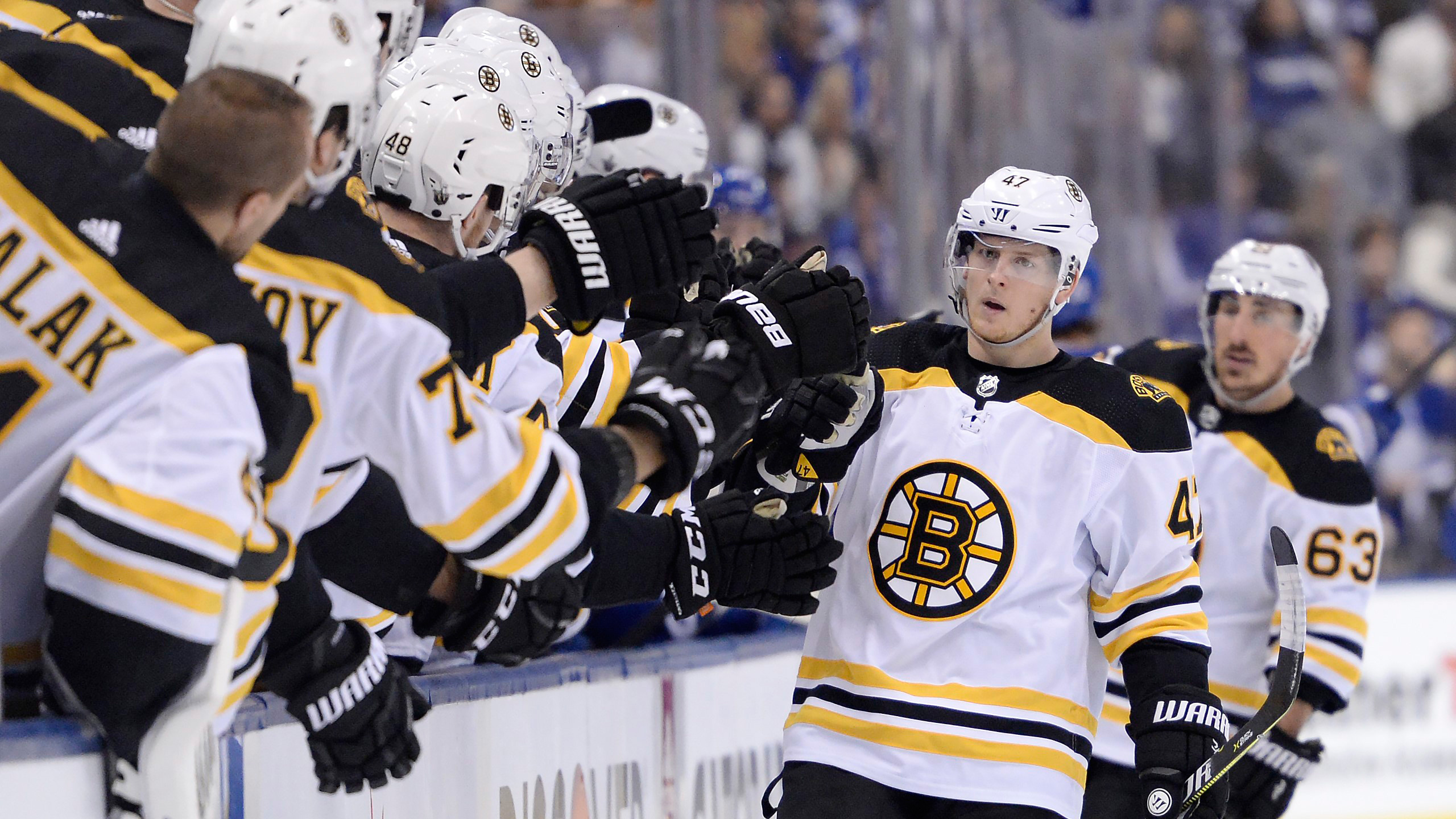 Bruins hold on to beat Maple Leafs and force Game 