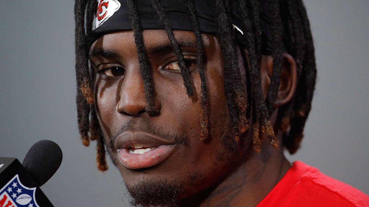 Chiefs owner ‘deeply disturbed’ by Tyreek Hill allegations