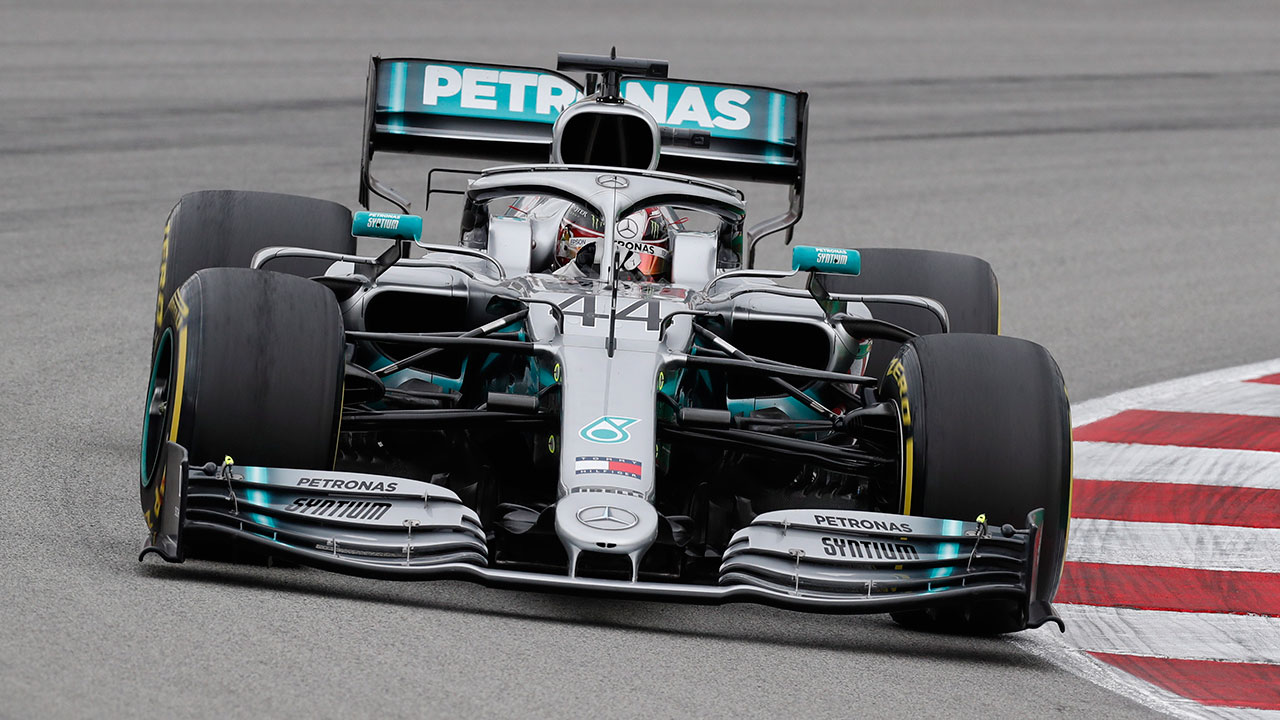 Auto-racing-Hamilton-drives-during-practice