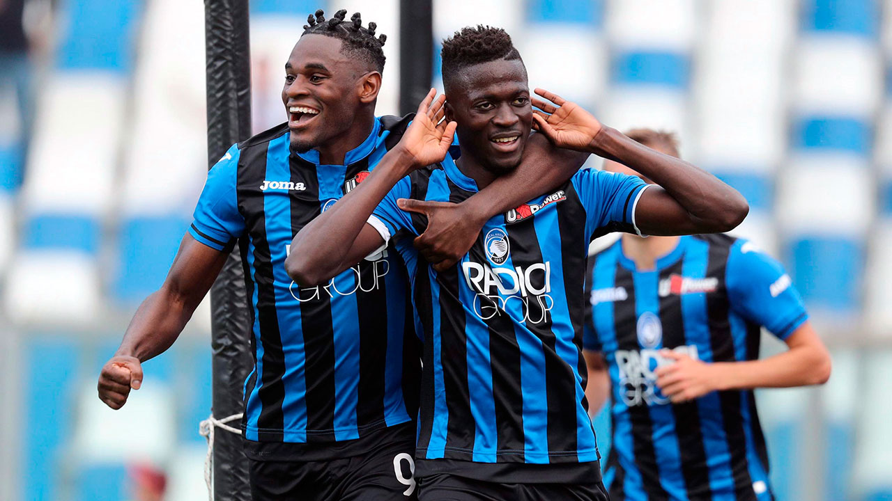 Soccer-Barrow-celebrates-after-scoring