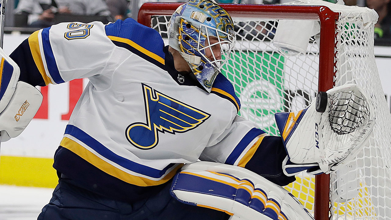 Binnington blanks Sharks in Game 5 to give Blues 3