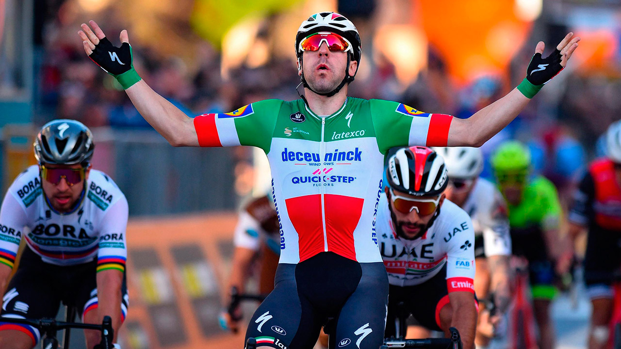 italys-elia-viviani-celebrates