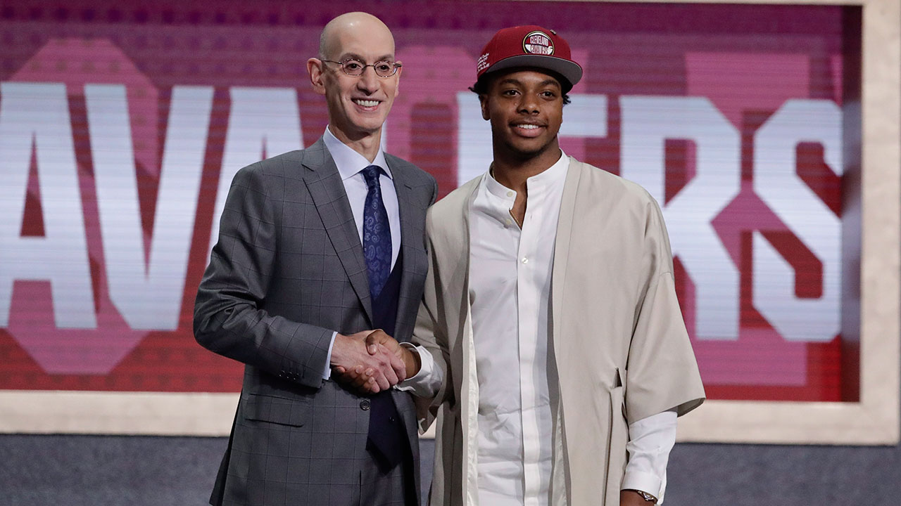 NBA-Cavaliers-Garland-smiles