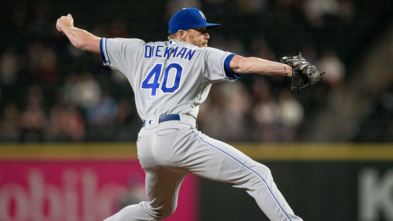 MLB-Royals-Diekman-throws
