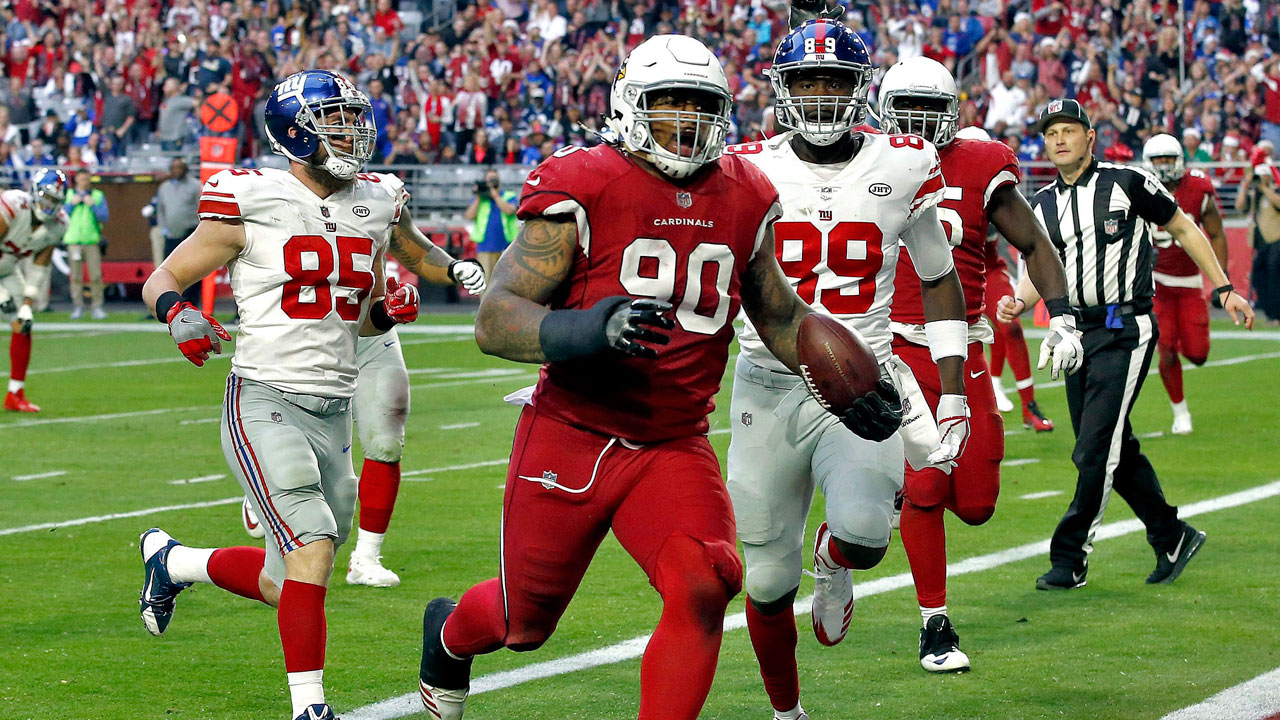 The Seattle Seahawks have signed former Arizona Cardinals defensive tackle Robert Nkemdiche (90). (Ross D. Franklin/AP)