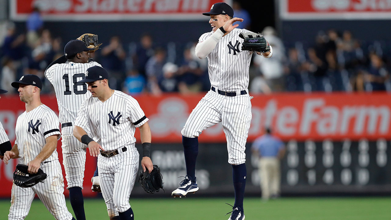 yankees-celebrate-doubleheader-win-over-rays