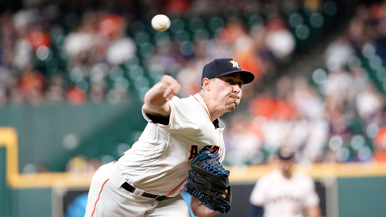 MLB-Astros-Sanchez-throws-against-Tigers