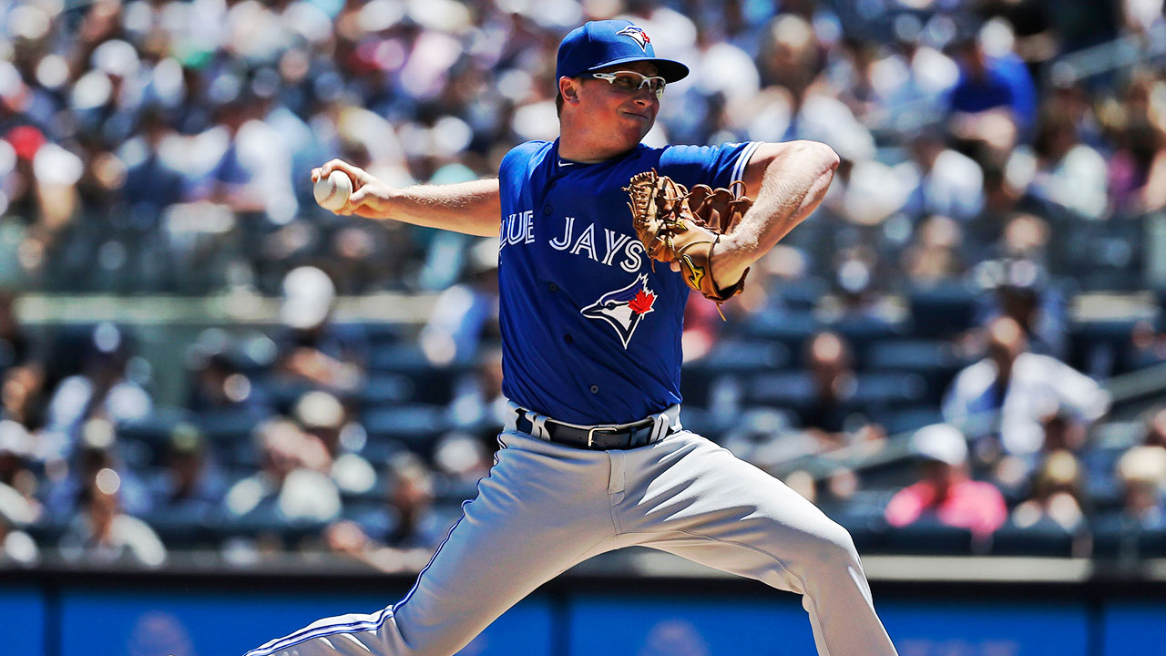 MLB-Blue-Jays-Thornton-throws
