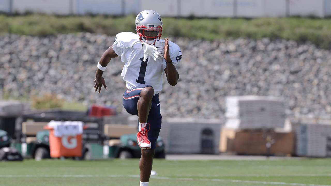 patriots-antonio-brown-practises-in-foxborough