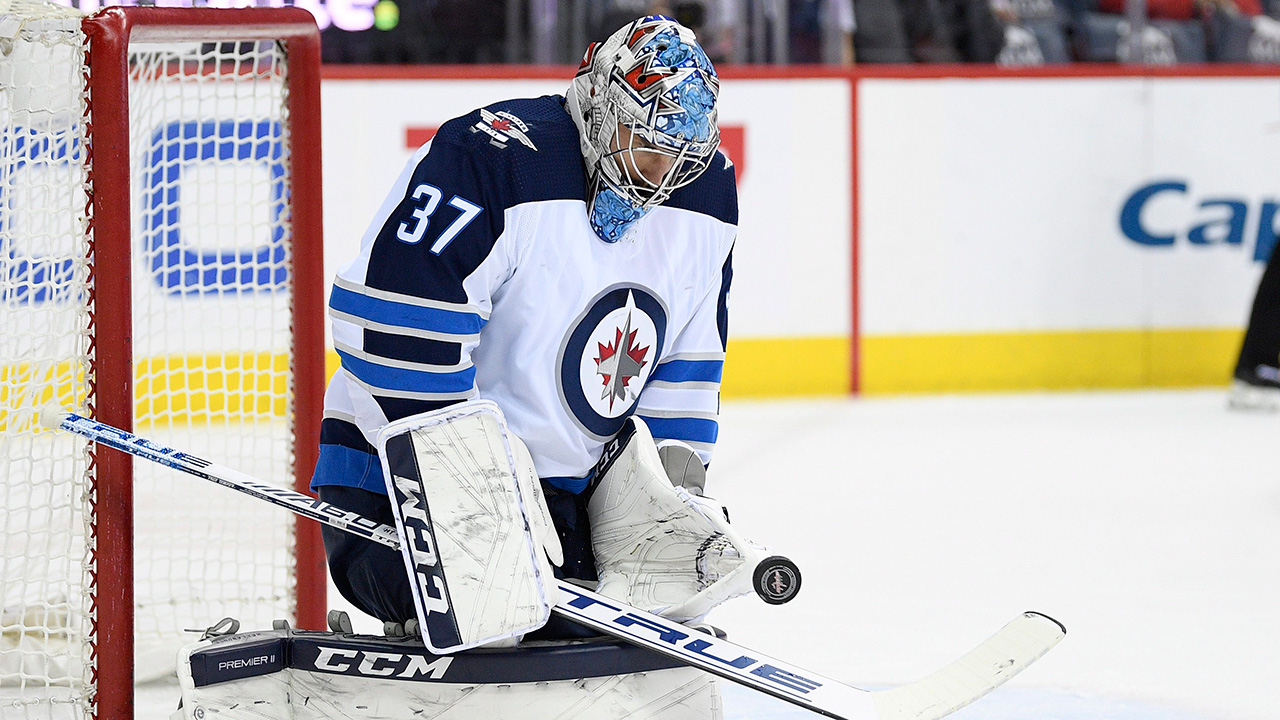 Hellebuyck gets pulled as Jets open road trip with