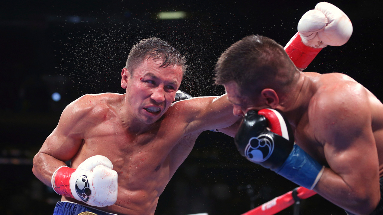 Gennadiy-Golovkin-Sergiy-Derevyanchenko-exchange-punches