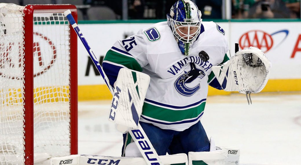 https://www.sportsnet.ca/wp-content/uploads/2019/10/Jacob-Markstrom-1040x572.jpg