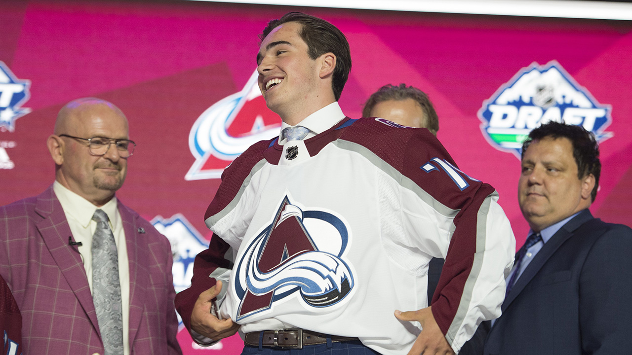 Colorado Avalanche select Alex Newhook during the first round of the 2019 NHL Draft. (Jonathan Hayward/CP)