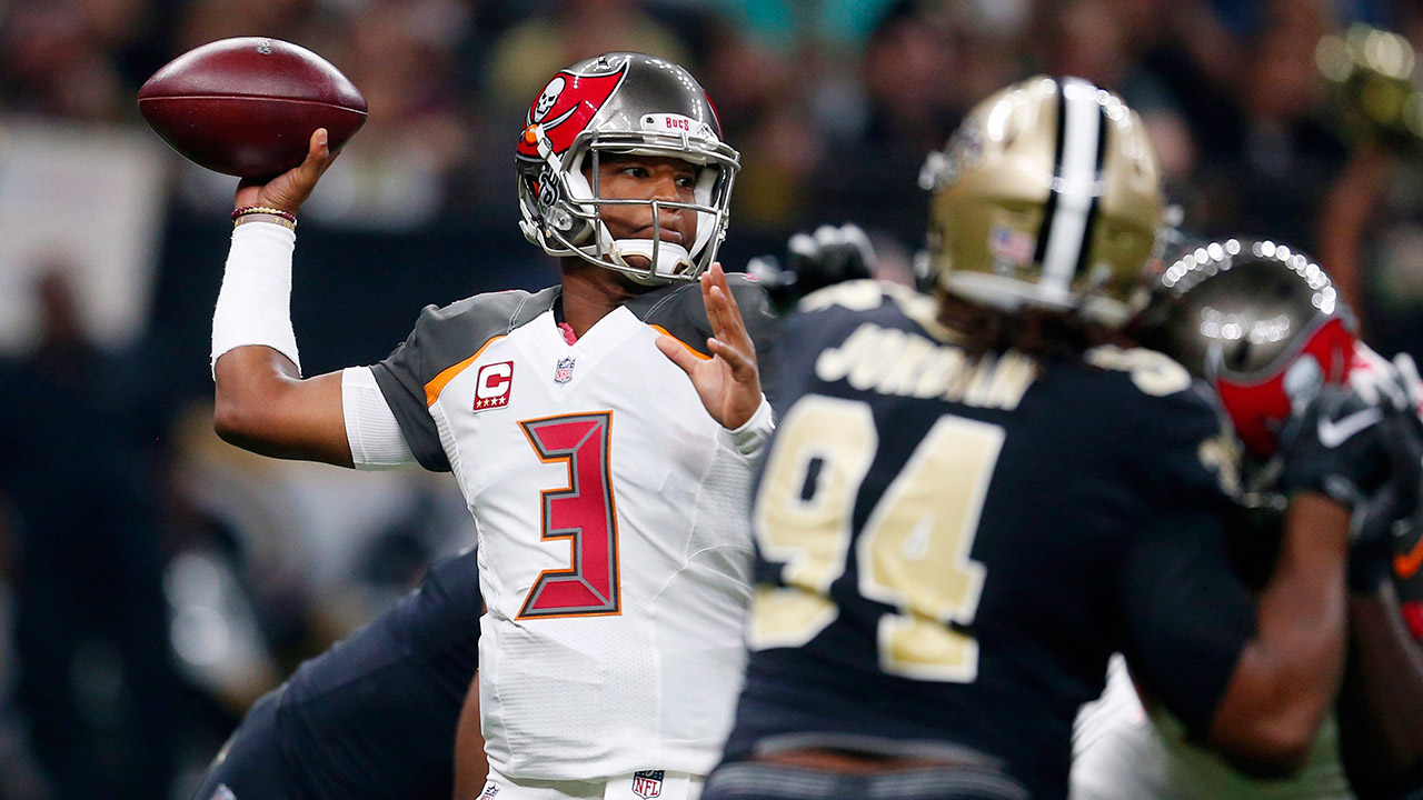 buccaneers-jameis-winston-throws-ball-against-saints